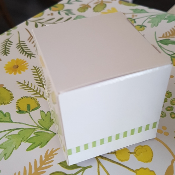 10 White Gift Boxes Favor Boxes Treat Boxes 2"x2"x2" in - Picture 10 of 10